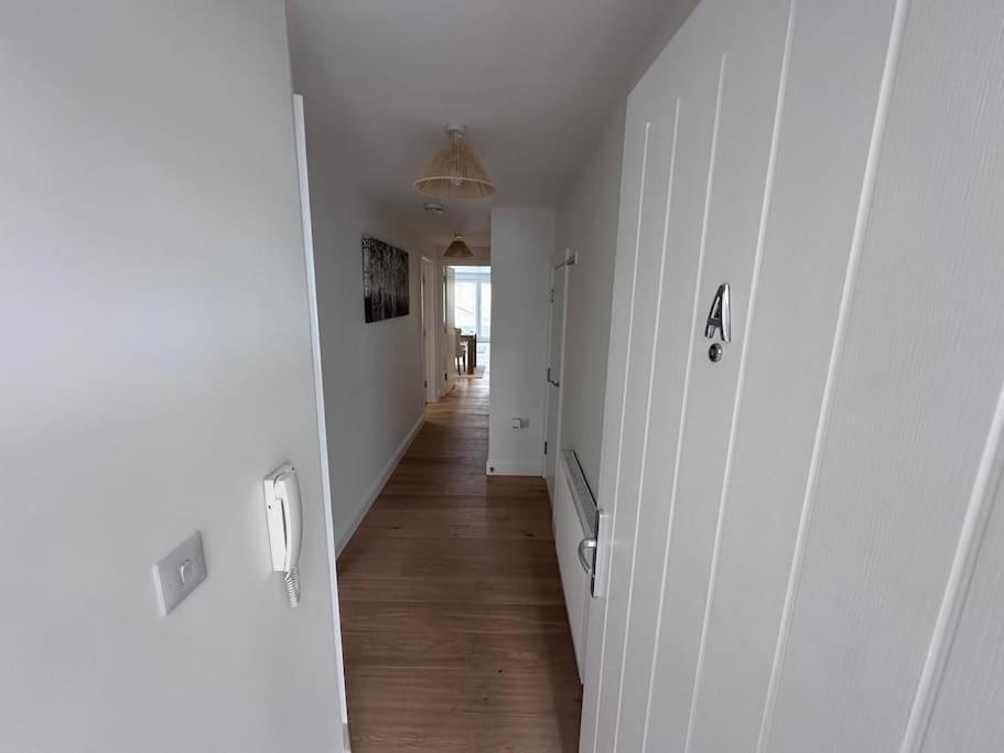 2Bed Ground Floor Flat + Garden Apartment Sunningwell Bagian luar foto